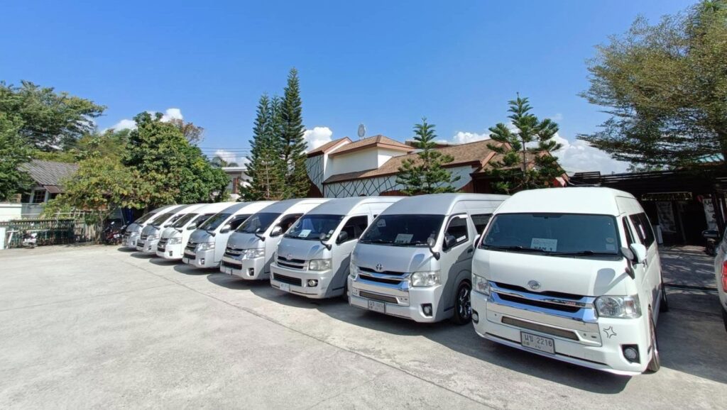 เช่าตู้รถพร้อมคนขับ รถตู้เช่าน่าน ราคาถูก ท่องเที่ยวน่านหรือเดินทางไปต่างจังหวัด